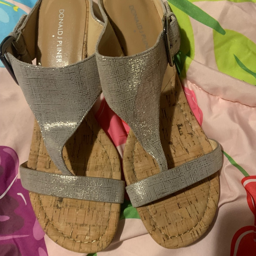 Donald J Pliner Doli Sandal